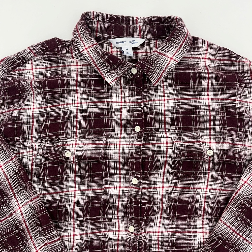 Old Navy Mens Size XL Button Up‎ The Boyfriend Shirt Burgundy Plaid Flannel - Picture 2 of 8